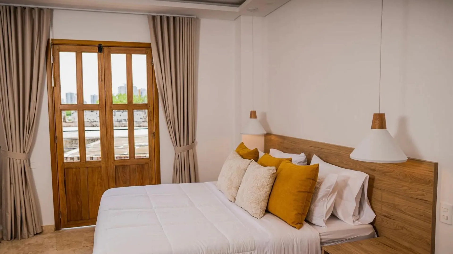 Cartagena Del Mar Guest House מלון דירות