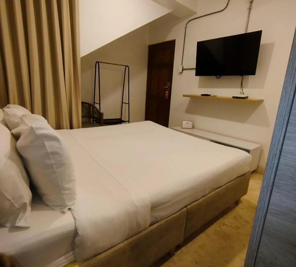 Aparthotel Del Mar Guest House Cartagena